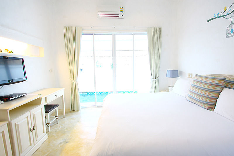 Costa Village Pool Villa Джомтиен Бийч Екстериор снимка