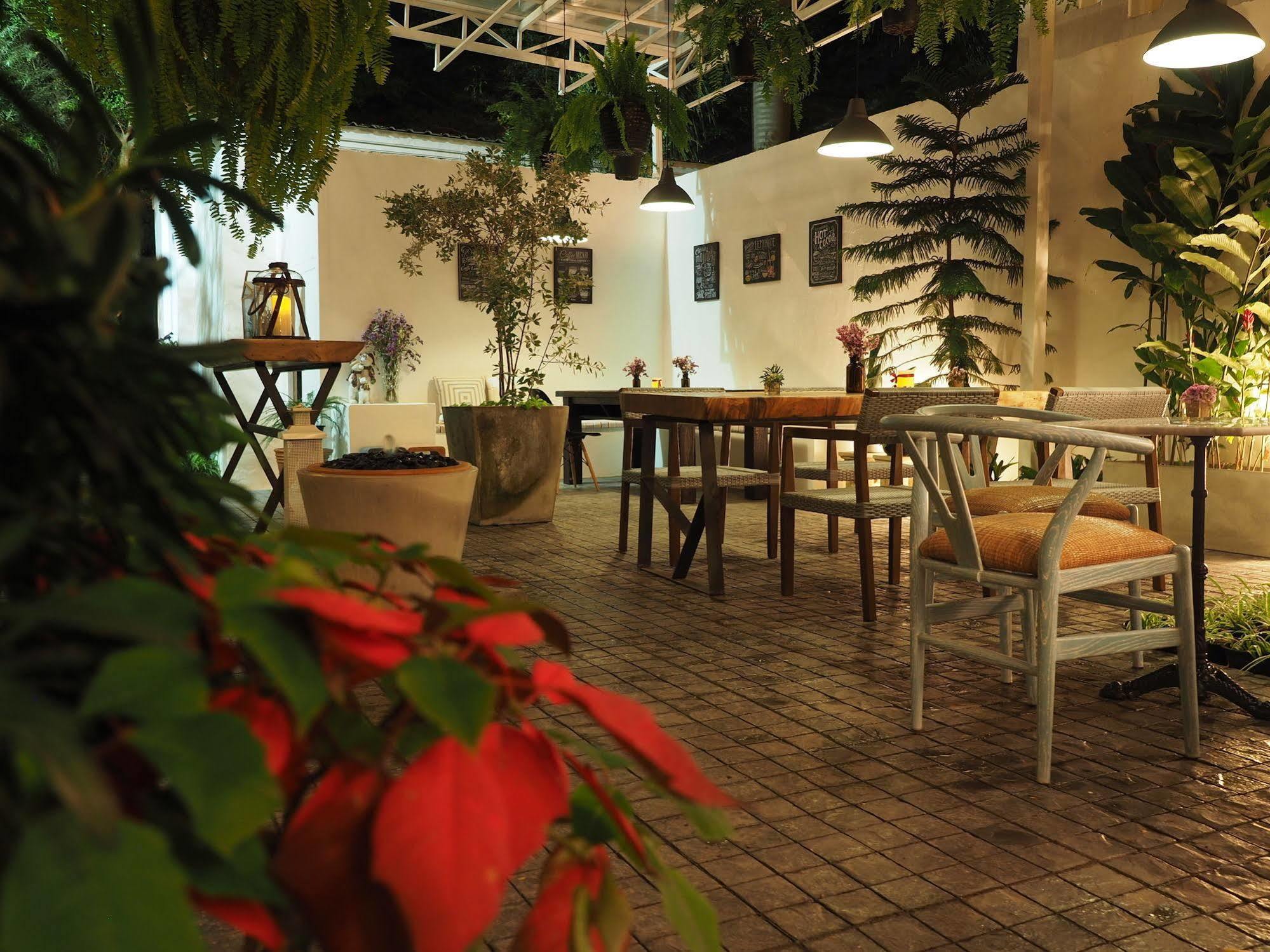 Costa Village Pool Villa Джомтиен Бийч Екстериор снимка